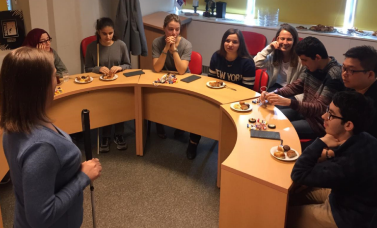 YGA–Münih Teknik Üniversitesi Twin bilim seansı görüntüsü.