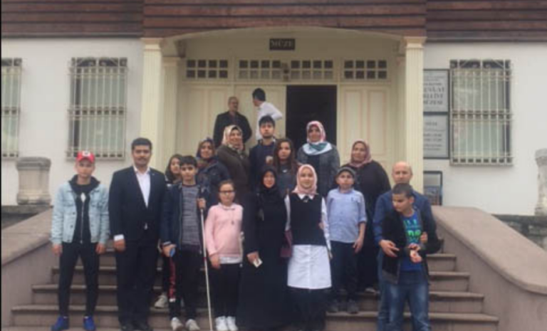 Parıltı Görmeyen Çocuklara Destek Derneği Balıkesir Gezisi kapsamında düzenlenen gezi programı ve etkinlik alanı.